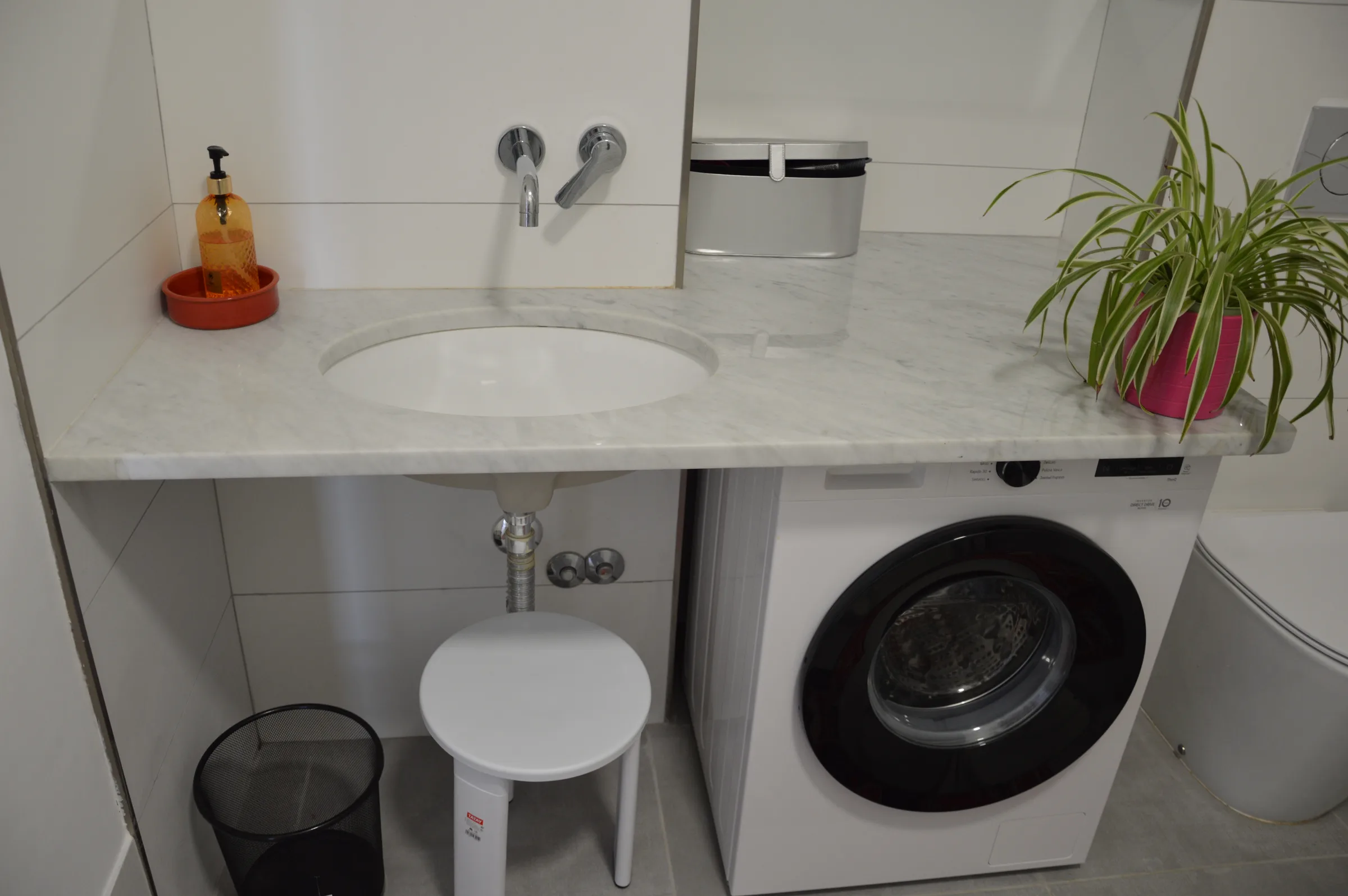 Il Bagno: Comfort Moderno e Dettagli di Pregio — foto 2